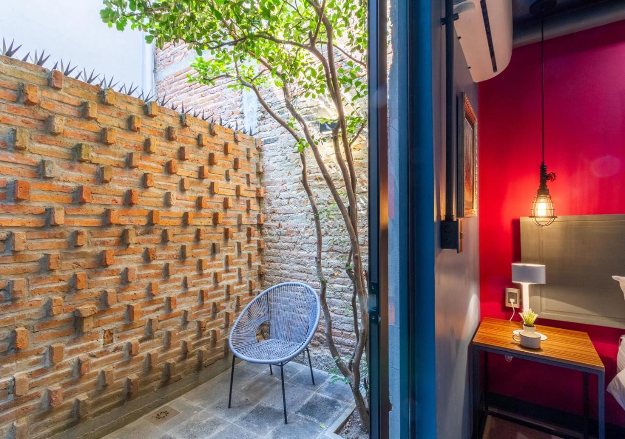 The Yellow By Dot Boutique Guadalajara Exteriör bild