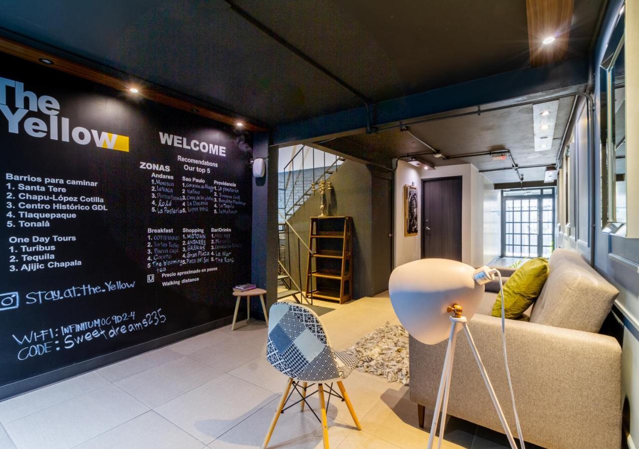 The Yellow By Dot Boutique Guadalajara Exteriör bild